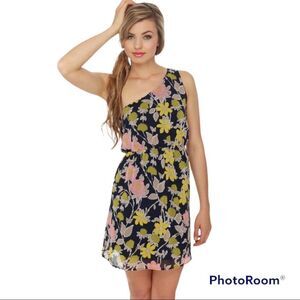 Everly one shoulder floral elastic waist lined chiffon midi dress